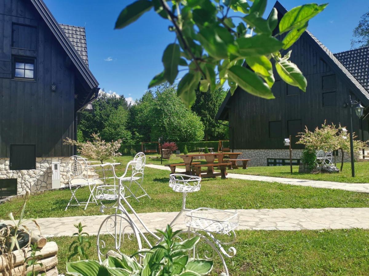 普利特维察埃特诺花园豪华酒店 Plitvička Jezera 外观 照片