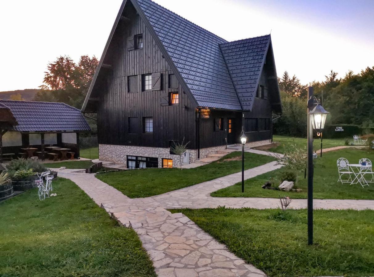 普利特维察埃特诺花园豪华酒店 Plitvička Jezera 外观 照片